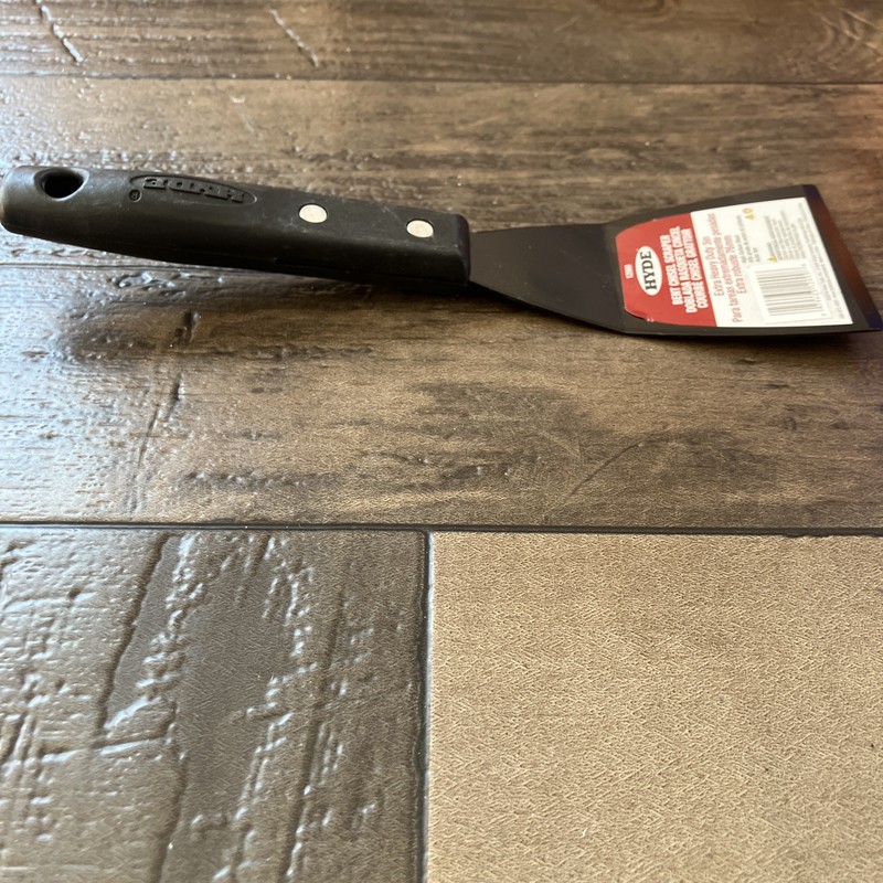 Bent Chisel Scraper 3” Heavy Duty Hyde 12000 HCS Blade Black Contour-Grip gallery