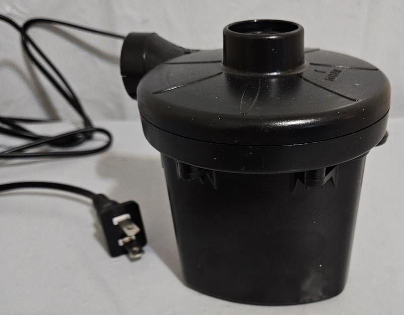 Maxever Quick-Fill Electric Air Pump AC 110V-120V Portable Inflator gallery