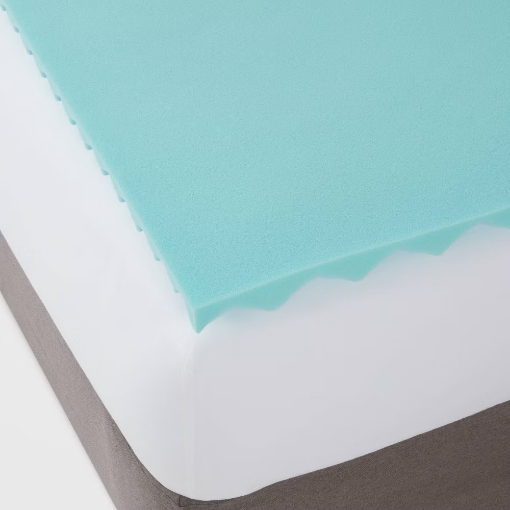Queen 1.5" Reversible Wave Memory Foam Mattress Topper - Made By Design gallery