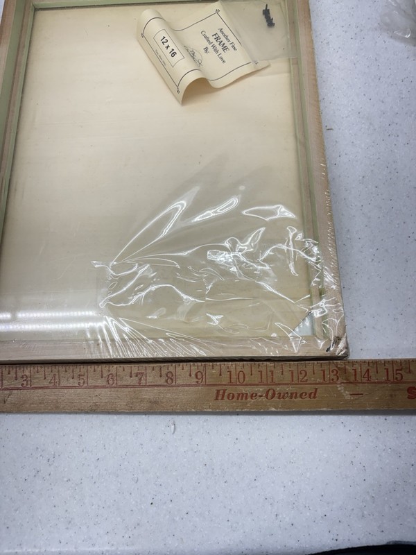Creative Circle 12x16 Designer Frame gallery