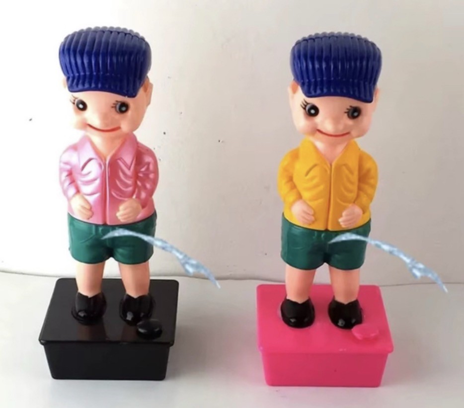 7.5" SQUIRT WEE BOY (1 Random Color Per Order) gallery