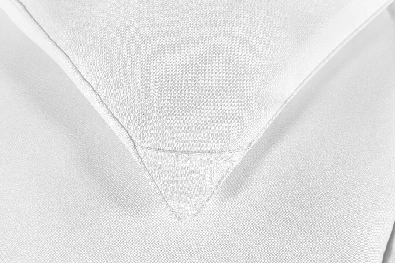 Medium/Light Warmth Down Alternative Comforter Duvet Insert w/ Corner Tabs gallery