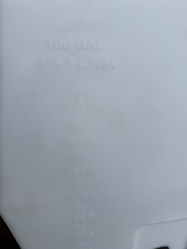 RomoTech 100 gal Rectangular White Plastic UV-Resistant Water Tank w/ Lid gallery