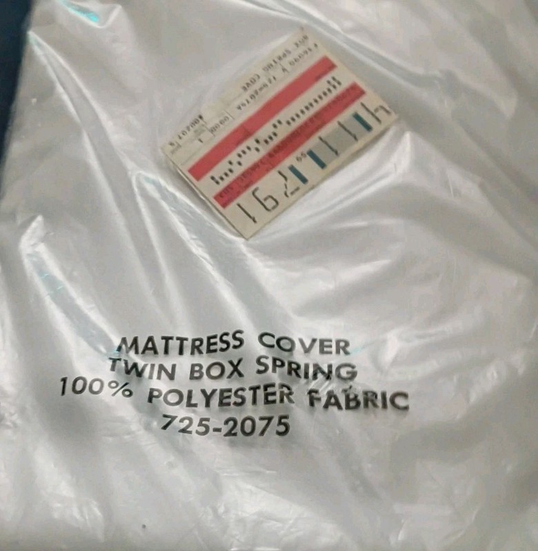 Basic White 100% Polyester Waterproof Twin Mattress Cover Sealed No Box New gallery