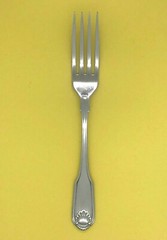 ONEIDA CLASSIC SHELL HEIRLOOM GLOSSY STAINLESS FLATWARE CUBE OUTLINED CHOICE