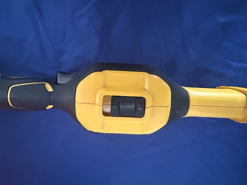 DEWALT DCST922 20V String Trimmer Battery & Trigger Upper Assembly 20V gallery