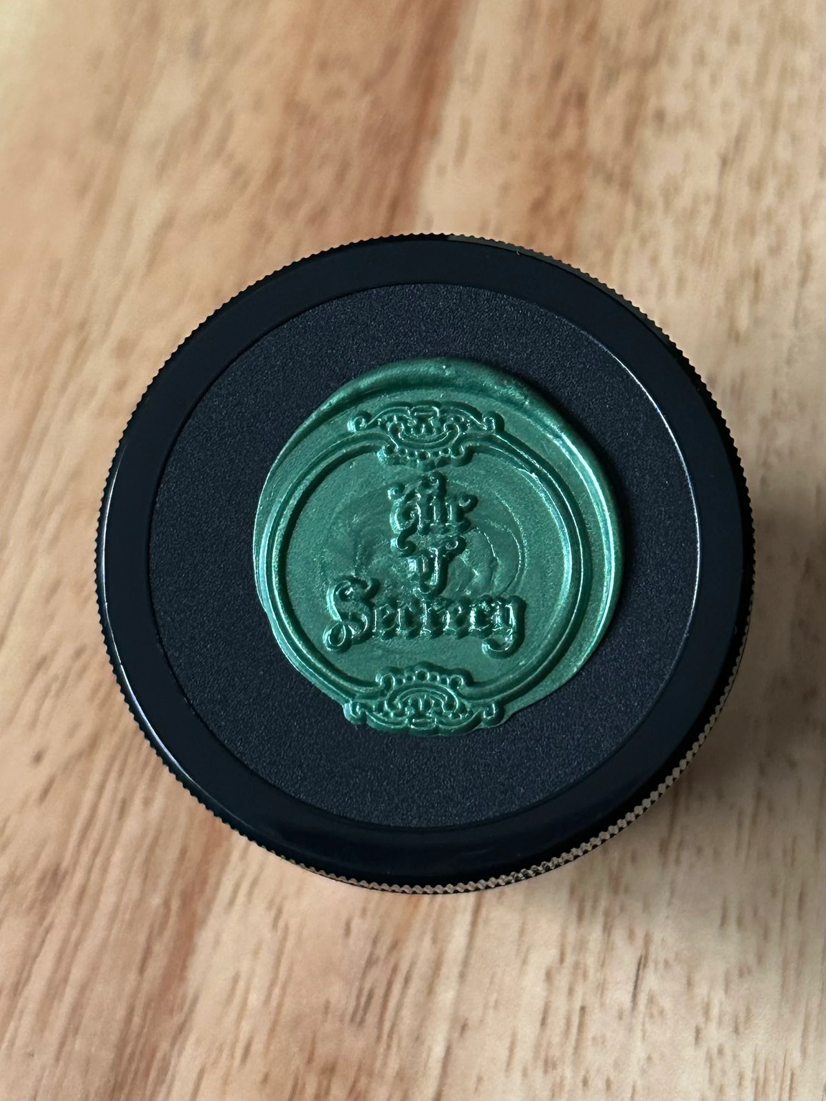 Metallic Hunter Green (32g) Sunflower Shaped Sealing Wax Beads gallery