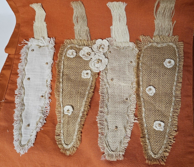 Pier 1 Easter Table Runner Orange Carrots Lined Cotton Linen Decorated Burlap gallery