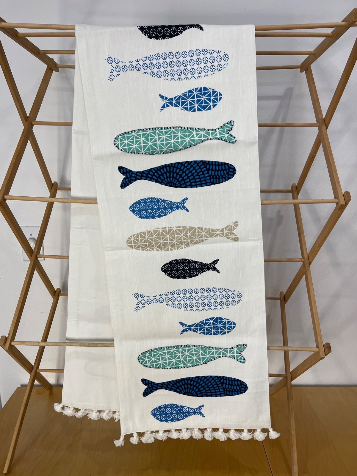 Fish Appliqué Table Runner with Tassels Cream Blue Teal Beige Black EUC 14x70" gallery