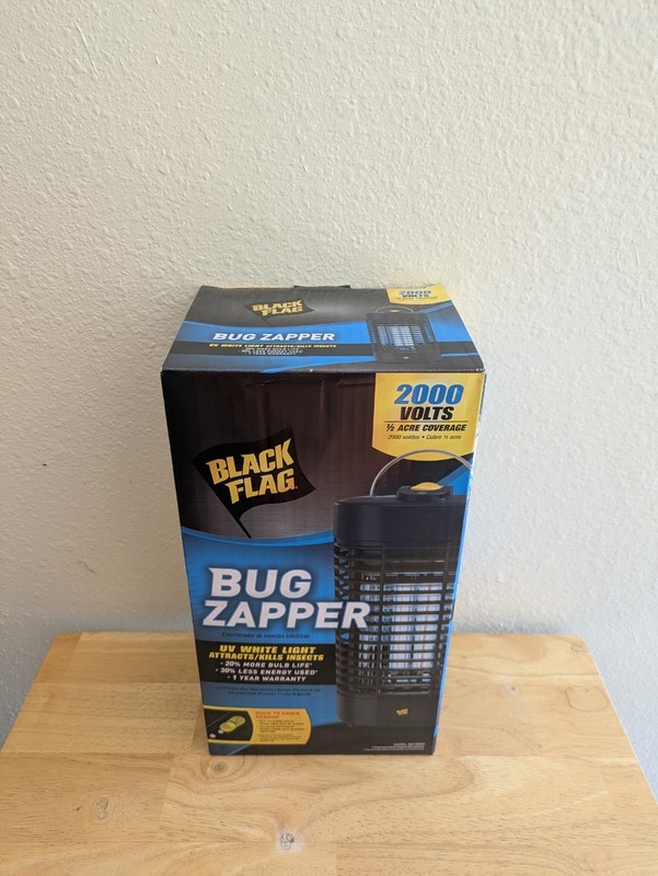 Black Flag 2000 Volt Electronic Insect Killer gallery