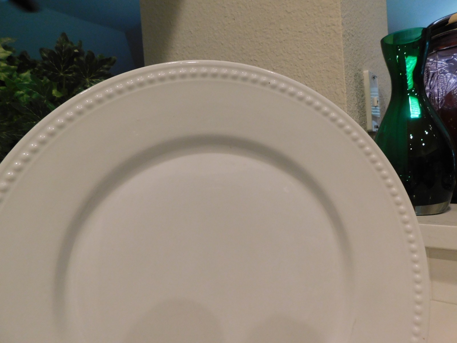 Better Homes & Gardens SOPHIA BEADED Dinner plate set of 4, 10 3/4", Excellent gallery