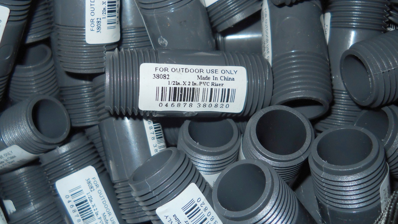 1/2” Inch X Close PVC Riser Orbit 38082W Brand LOT OF 20 Pieces gallery