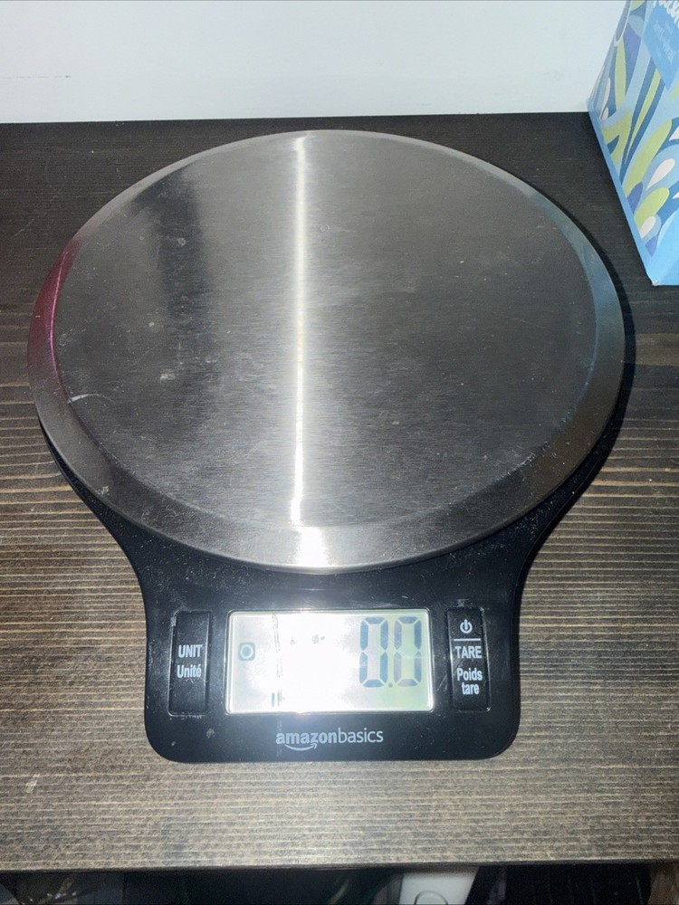 Amazon Basics Digital Kitchen Scale LCD Display Black Weighs Up to 11 Pounds