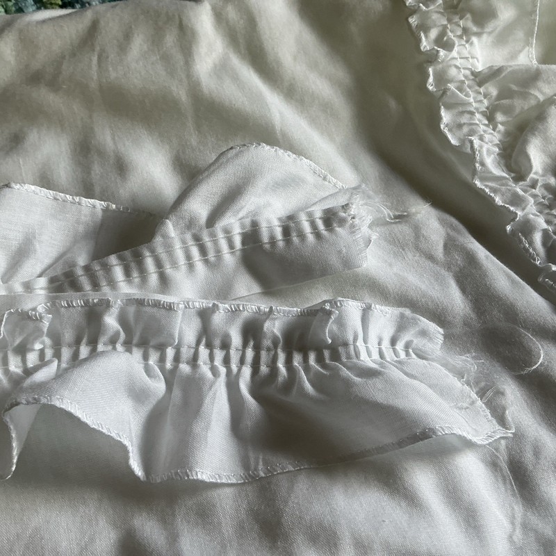 (1 Set + Tiebacks) Vintage White Ruffle Cafe Curtains 28x58” Each A42 gallery