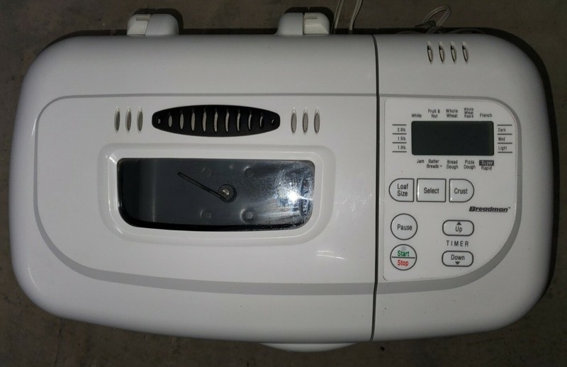 Breadman TR845 Automatic Bread Machine Dough - Tested WORKS! With Pan & Paddle! gallery