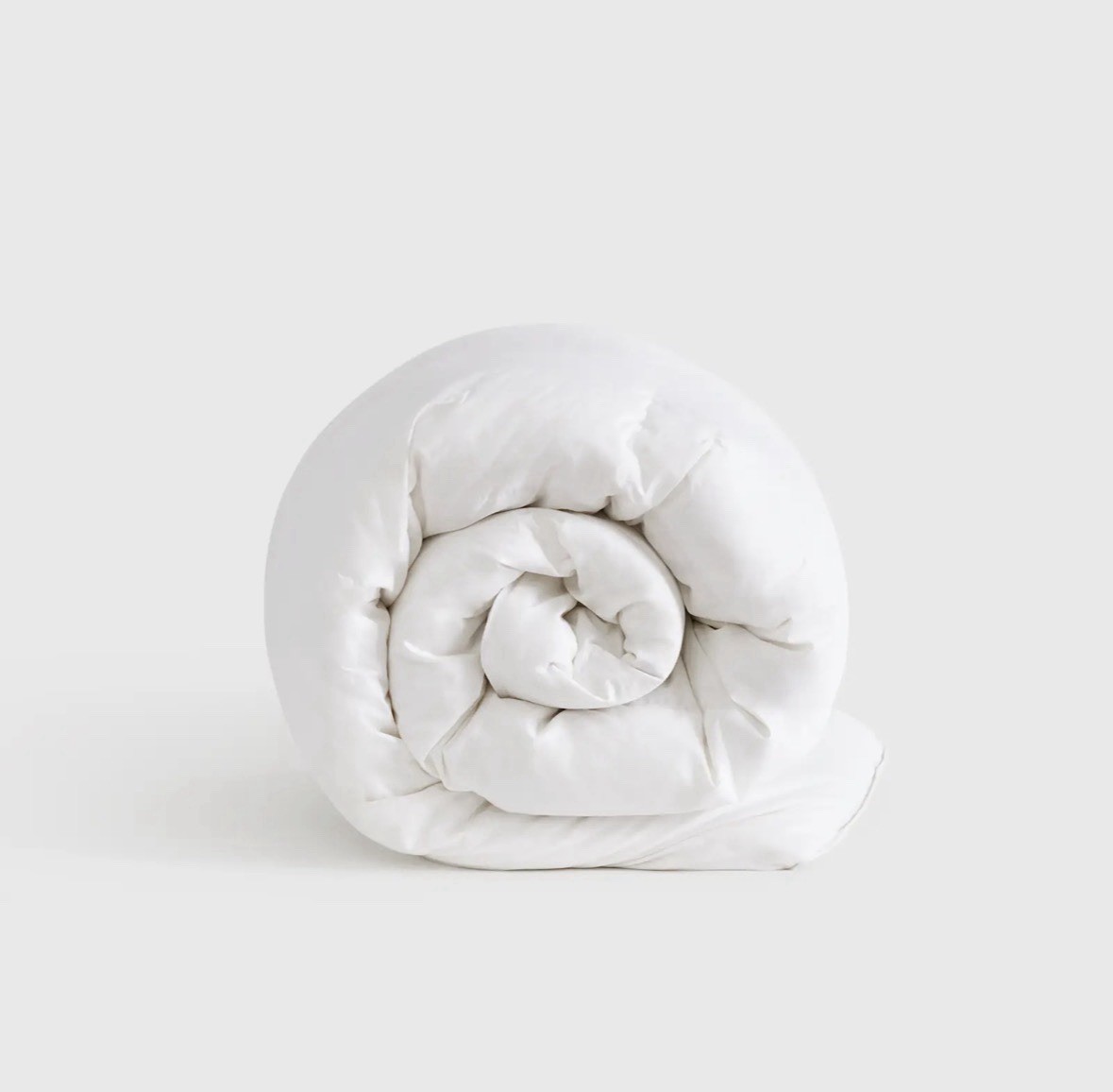 NWOT Quince Premium Down Alternative Comforter Twin White Insert gallery