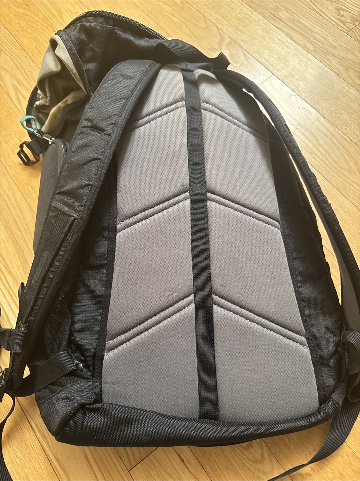Thule Hiking Backpack 3