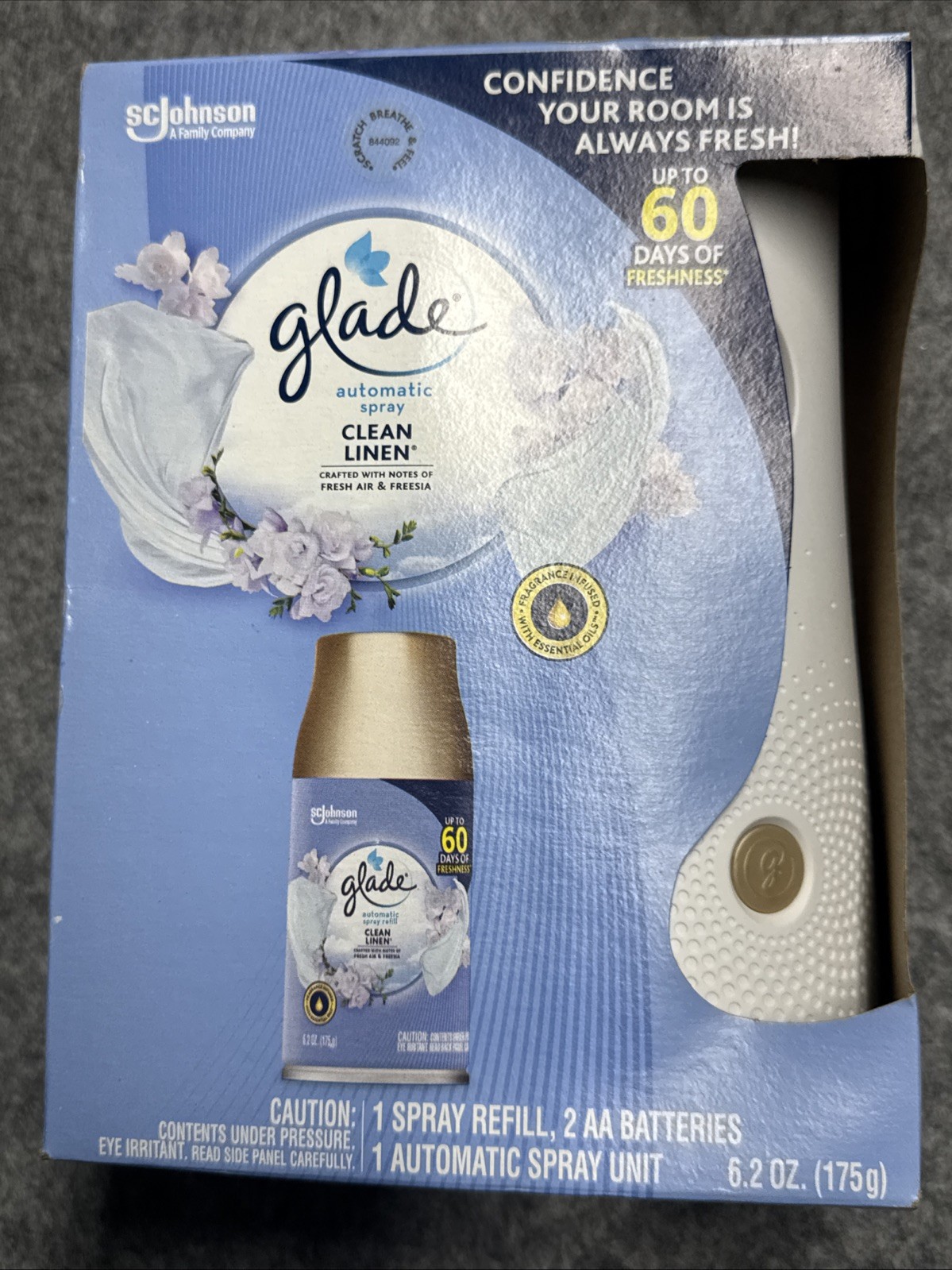 Glade Automatic Spray Unit with CLEAN LINEN Refill & 2 AA Batteries gallery