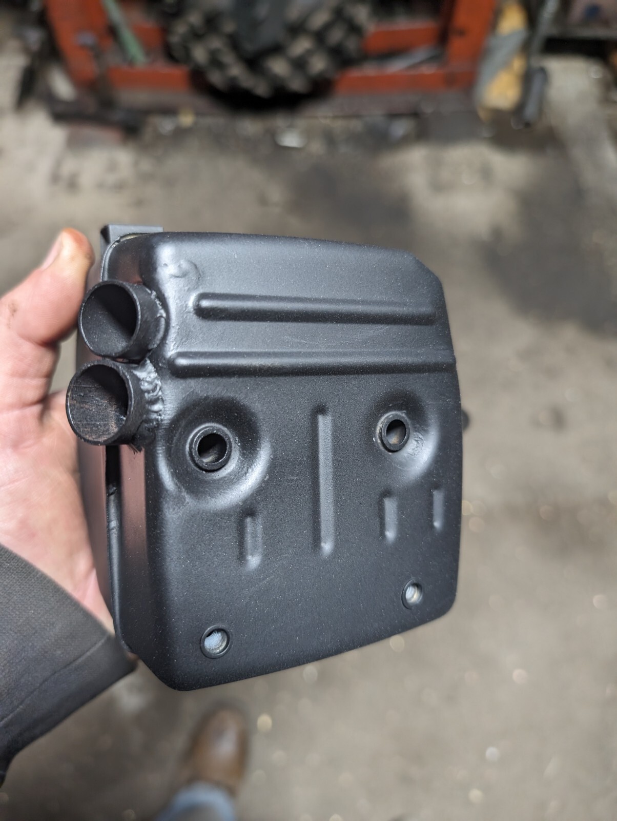PORTED DUAL PORT HIGH PERFORMANCE MUFFLER HUSQVARNA 394 395 XP CHAINSAW 395XP Cc gallery