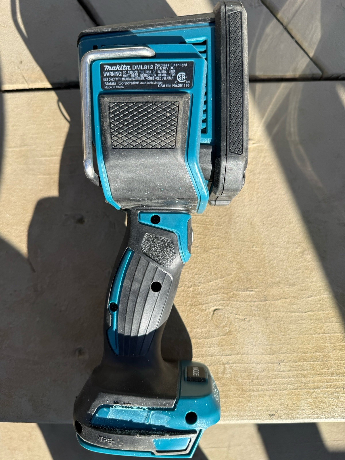 Makita DML812 Flashlight Tool Only - See Photos And Read Description. gallery
