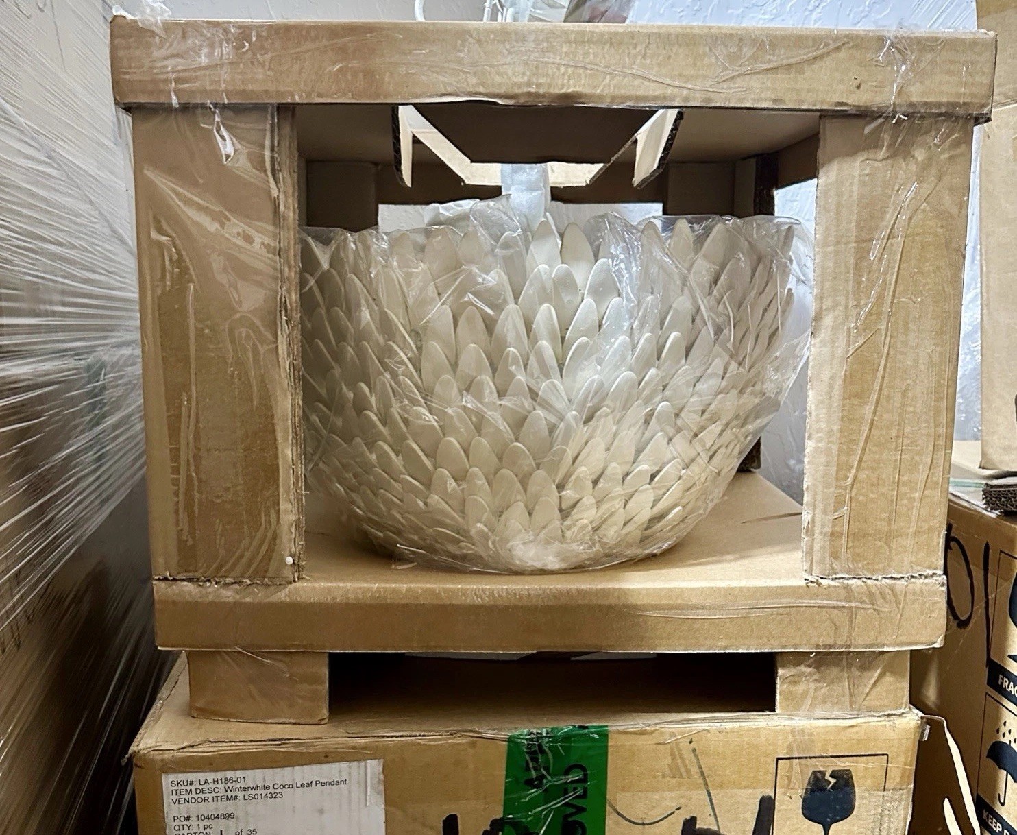 Serena & Lily Atwater Coconut Shell Coastal Pendant Light-Beige/White gallery