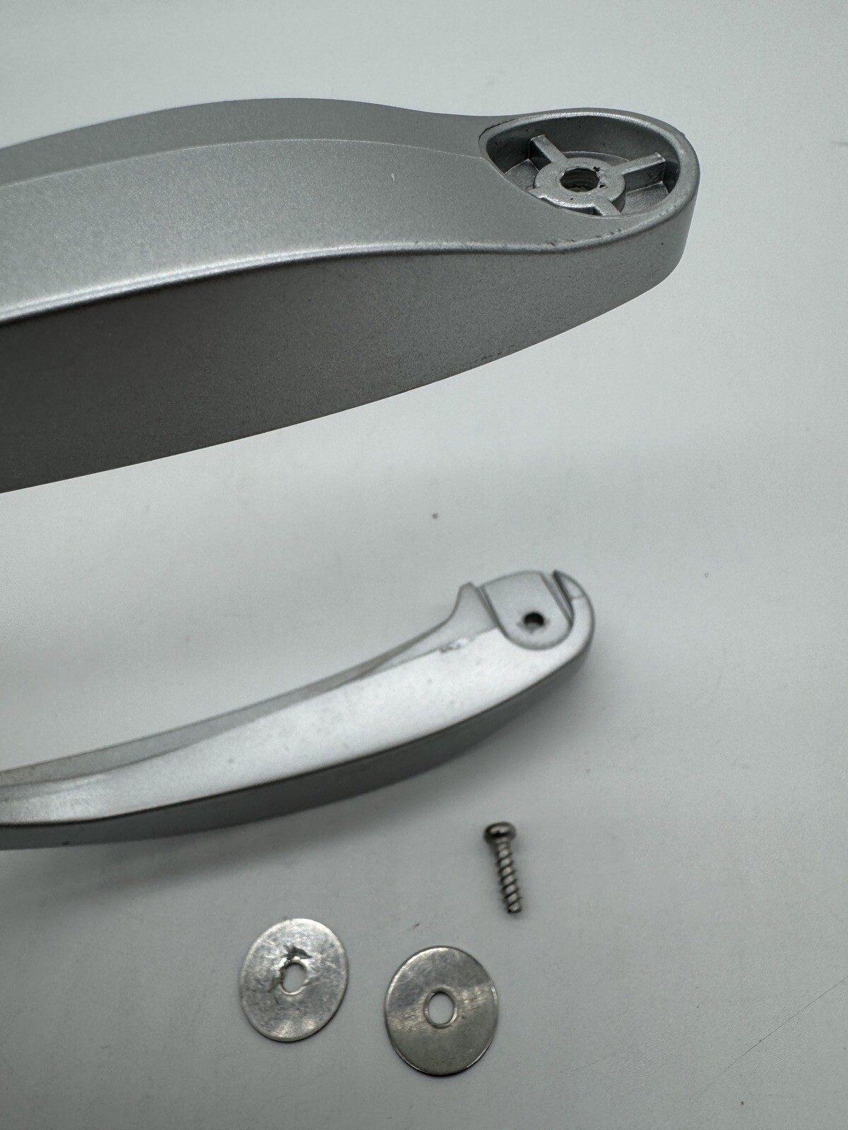 Keuring K40 Lift Handle Chrome Replacement Part Plastic + 2 Washers + 1 Screw gallery