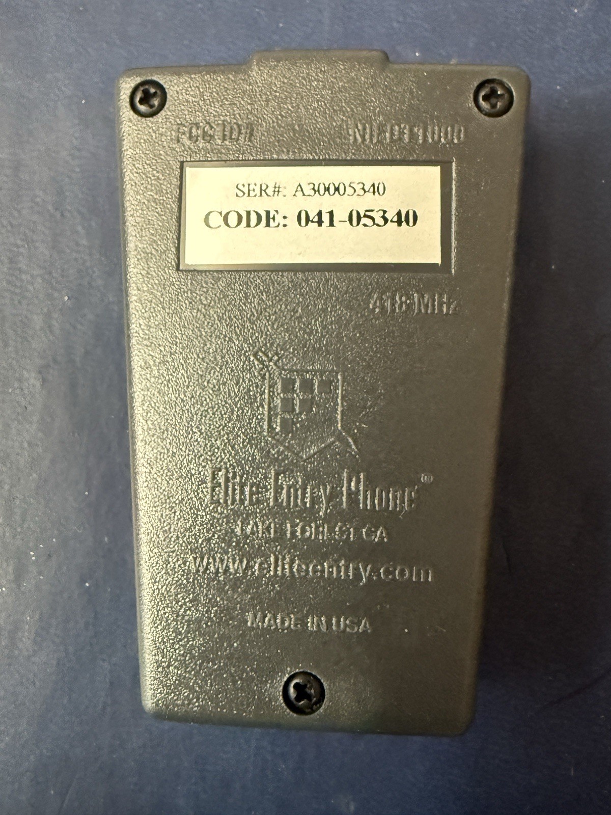 Elite Entry Four Button DT 418 Model Remote Control Transmitter Only No Receiver gallery