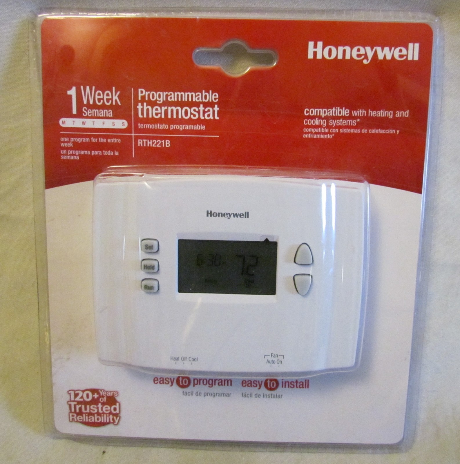 Honeywell 1-Week Programmable Thermostat RTH221B gallery
