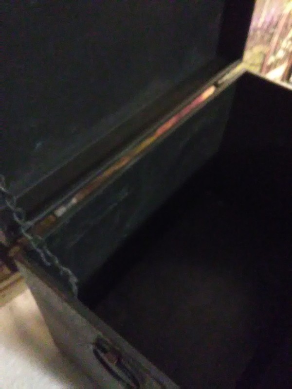 3 Stackable/Nesting metal storage boxes gallery