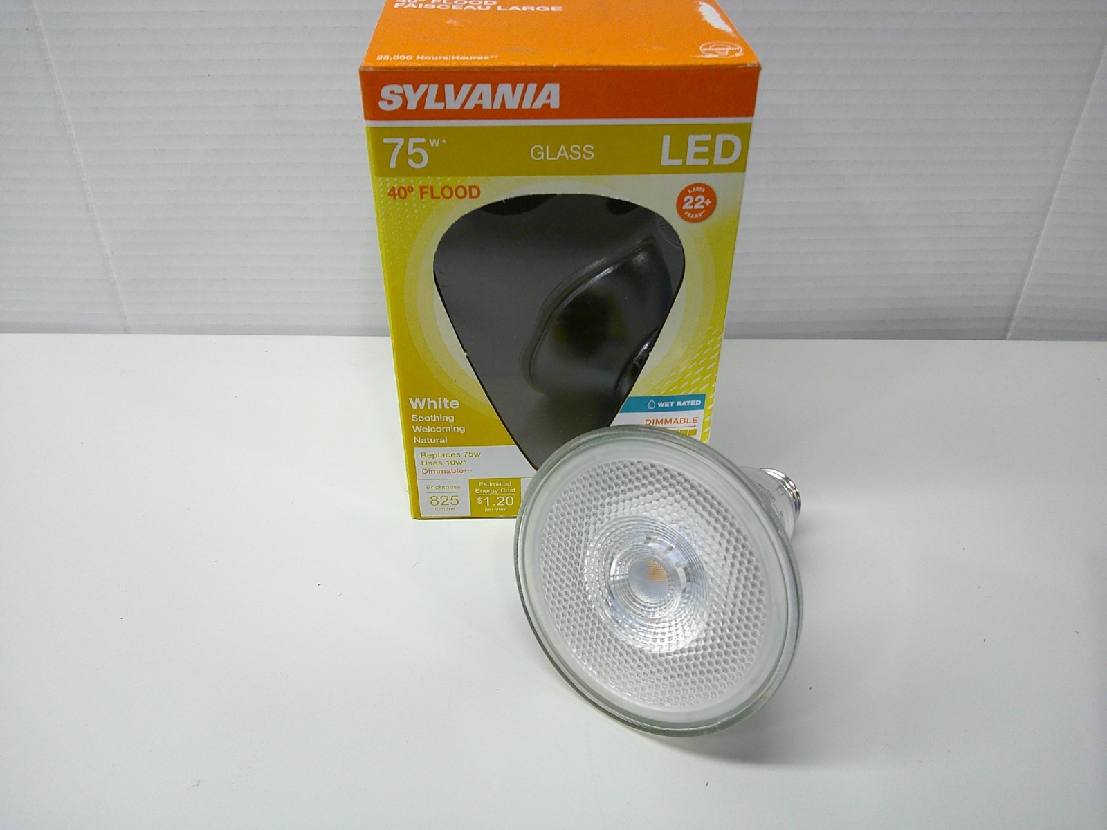 NEW SYLVANIA PAR30LN 75W LED Light Bulb 40 ° FLOOD DIMMABLE 825 LMNS gallery