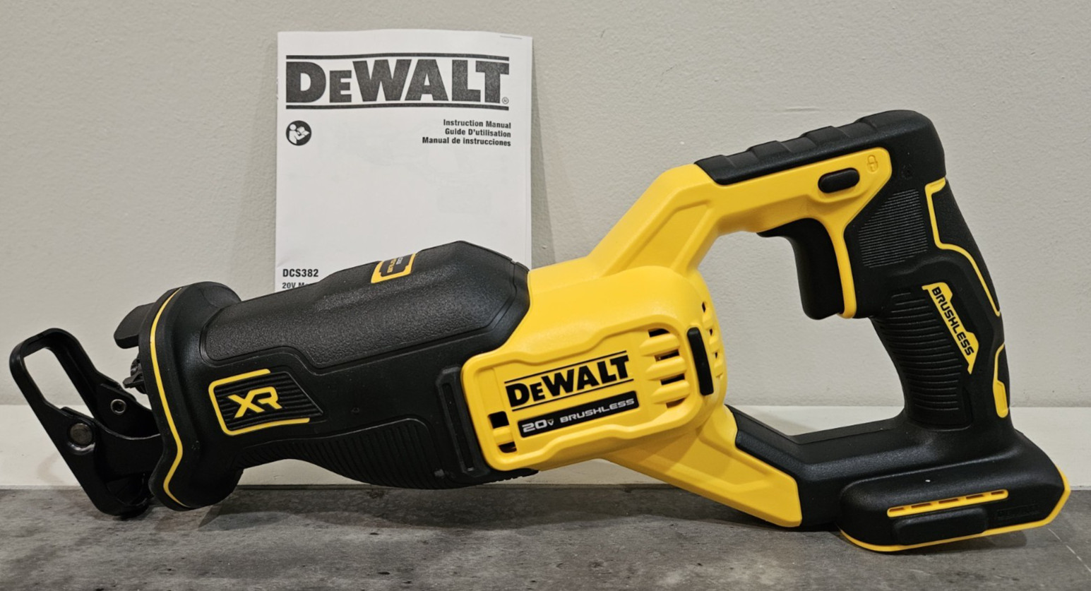 DeWALT 20V MAX XR DCS382B Cordless Brushless Reciprocating Saw gallery