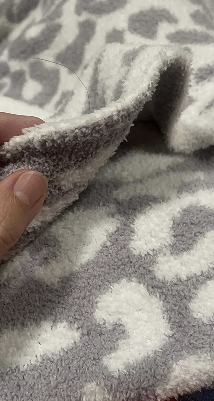 Large Soft Micro Plush Leopard Blanket (51x63 inches, White Grey) gallery