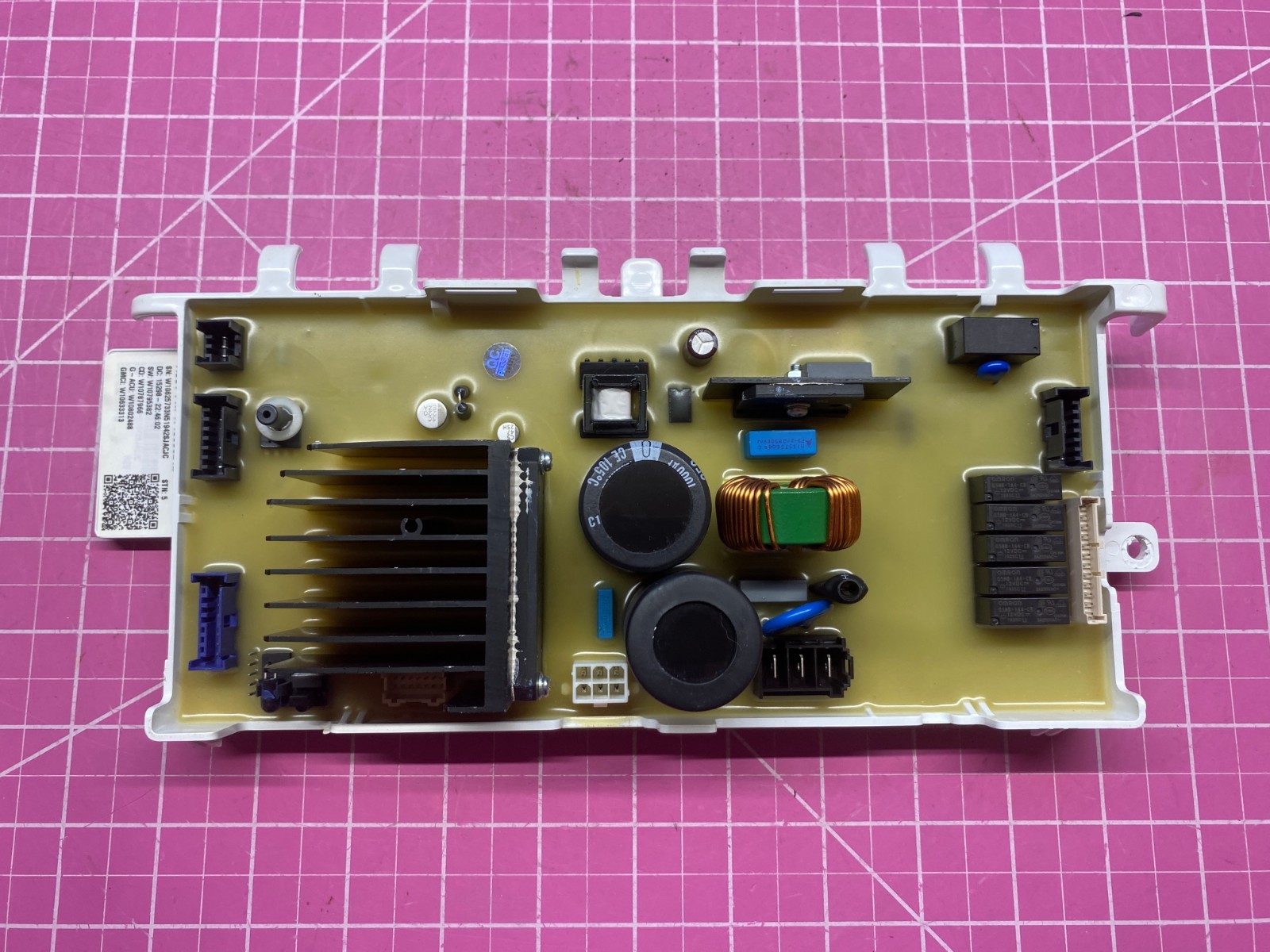 Whirlpool Kenmore Washer Main Board (BROKEN HOLDER SEE PICS) P# W10683212 gallery