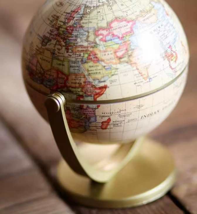WORLD GLOBE EARTH Map Rotating Geography Ocean Classroom Learning Desktop 6 gallery
