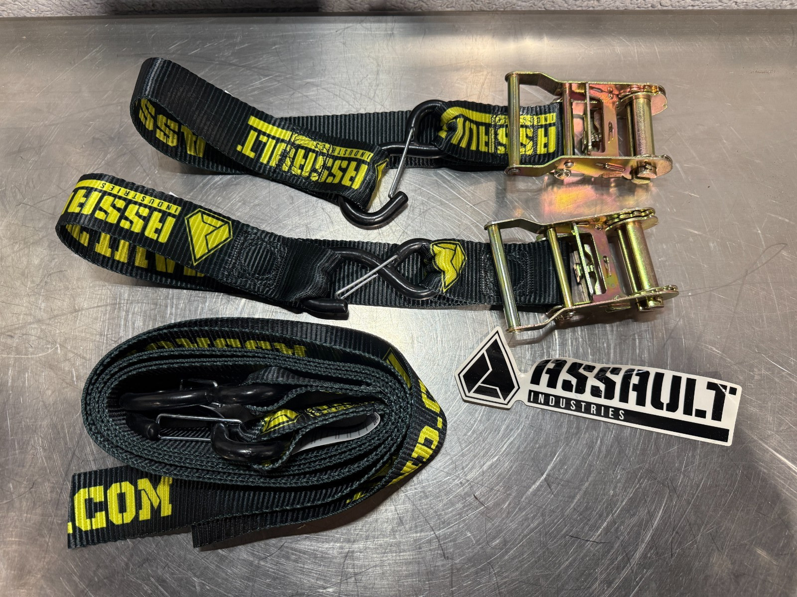 ASSAULT INDUSTRIES RUGGED TIE-DOWN STRAPS 1000lbs 6'x2" PAIR gallery