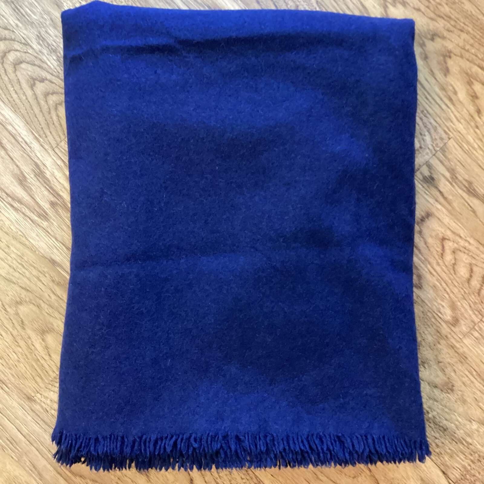NEW! Hudson Park Collection Cashmere/Lambswool Solid Throw Blanket 50 x 70 NAVY gallery
