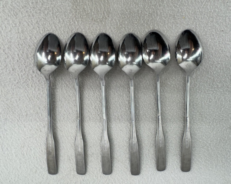 Reed & Barton Heritage Mint Flatware Set 32 Pc 18/0 Stainless Steel 4 Serving gallery