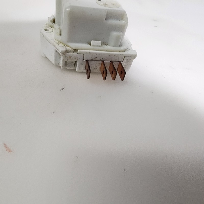 Whirlpool Refrigerator Defrost Timer Part # 2162046 W10822278 gallery
