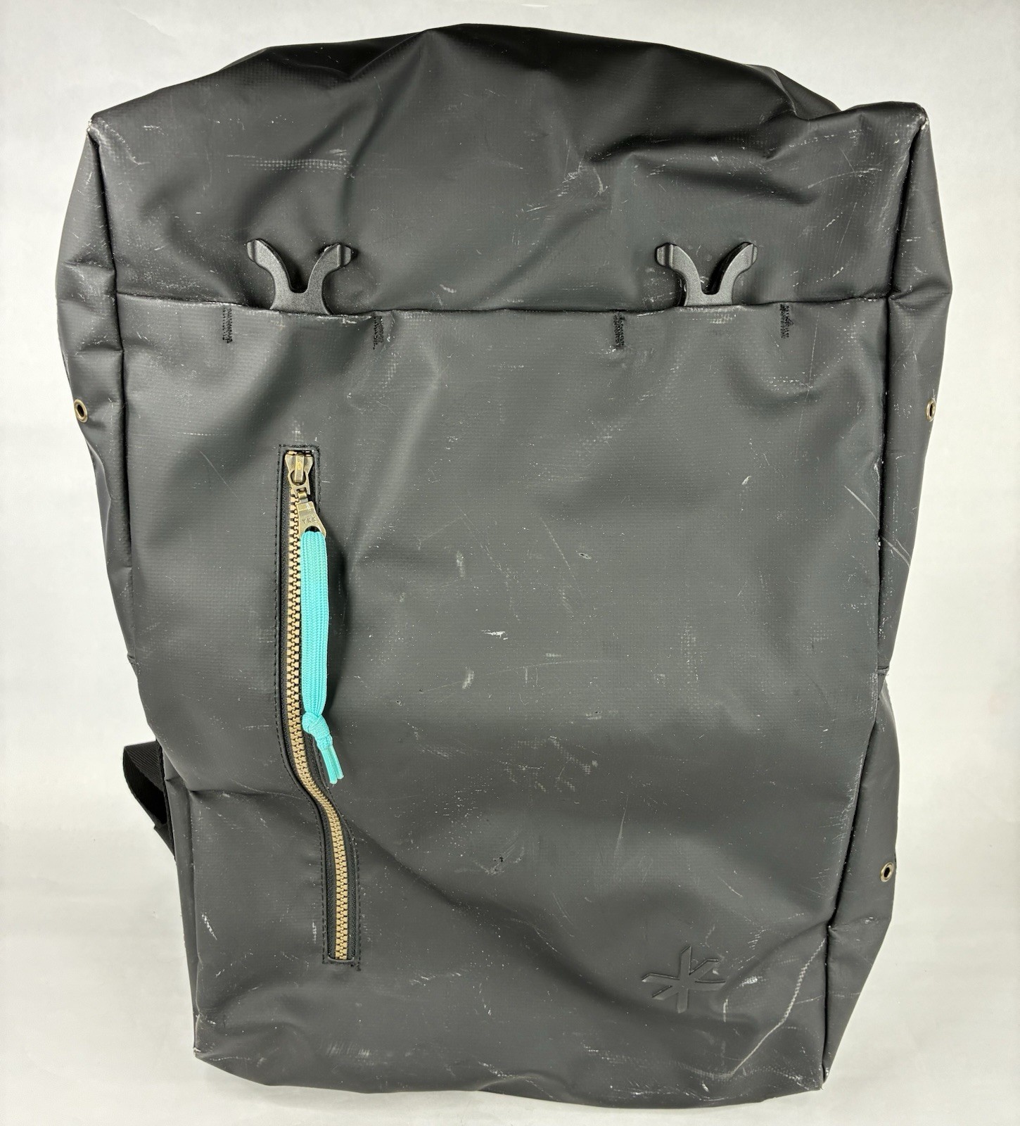 Shrine Backpack Black Solid Sneaker Compartment Travel Weekender W/ Hat Sling