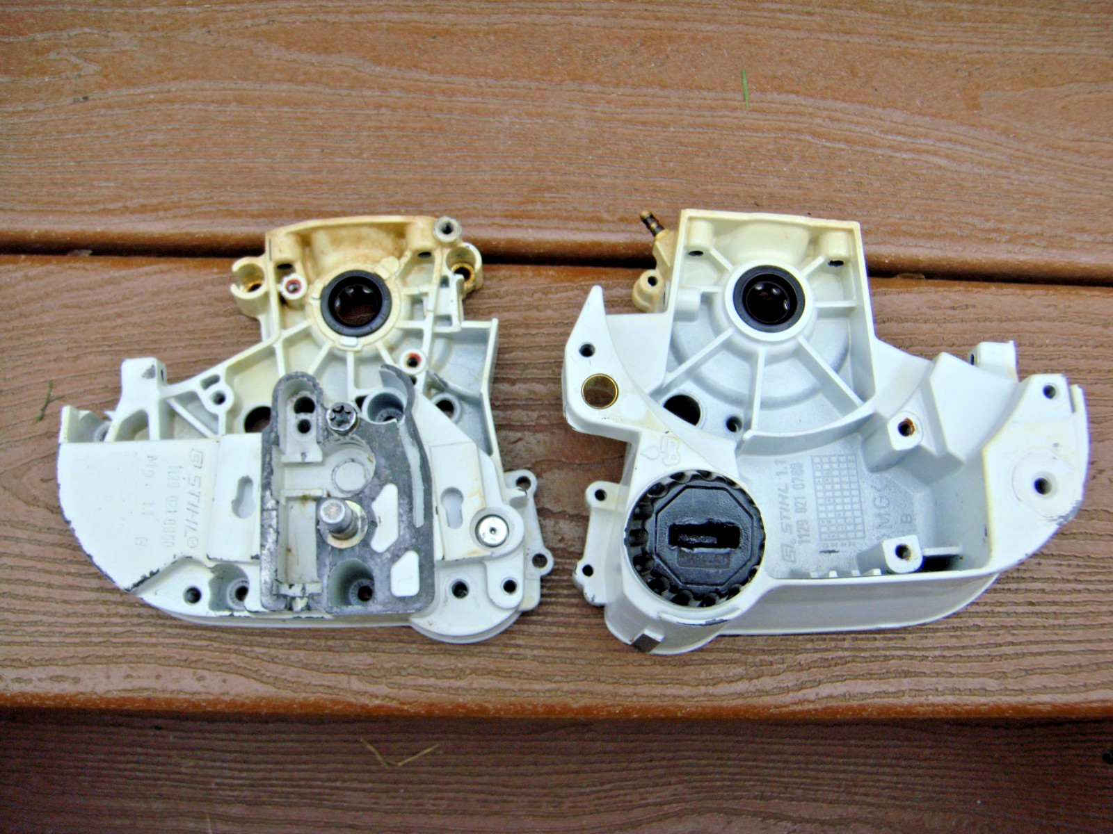 GENUINE STIHL 020T TOP HANDLE CHAINSAW CRANKCASE HALVES - BOTH SIDES gallery