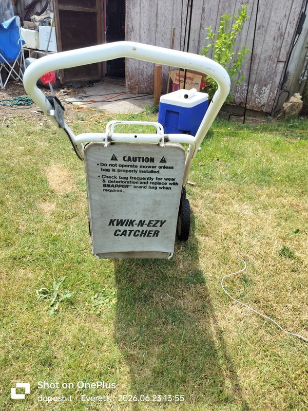 Snapper Commercial Lawn Mower gallery