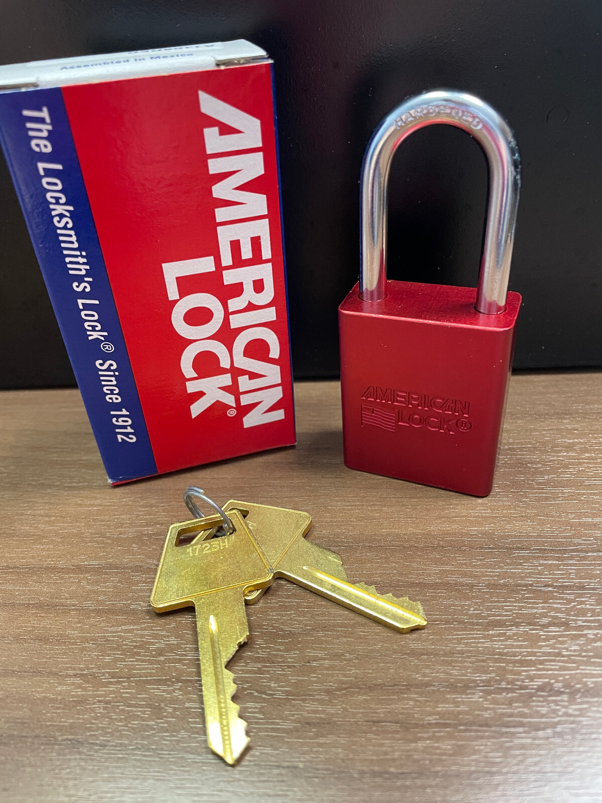 American Lock Safety Series Padlock A1106RED KD gallery
