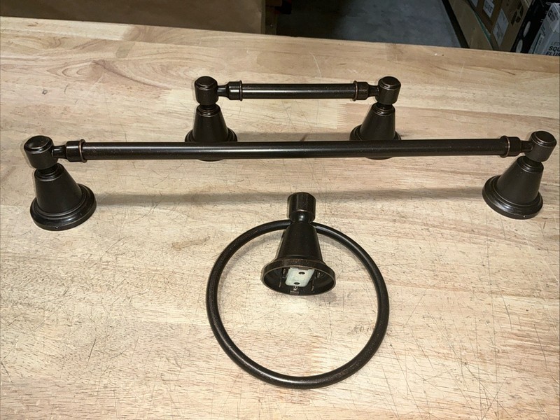 MOEN Bradshaw 18" 3 Piece Bath Accessory Kit - DN3693ORB gallery