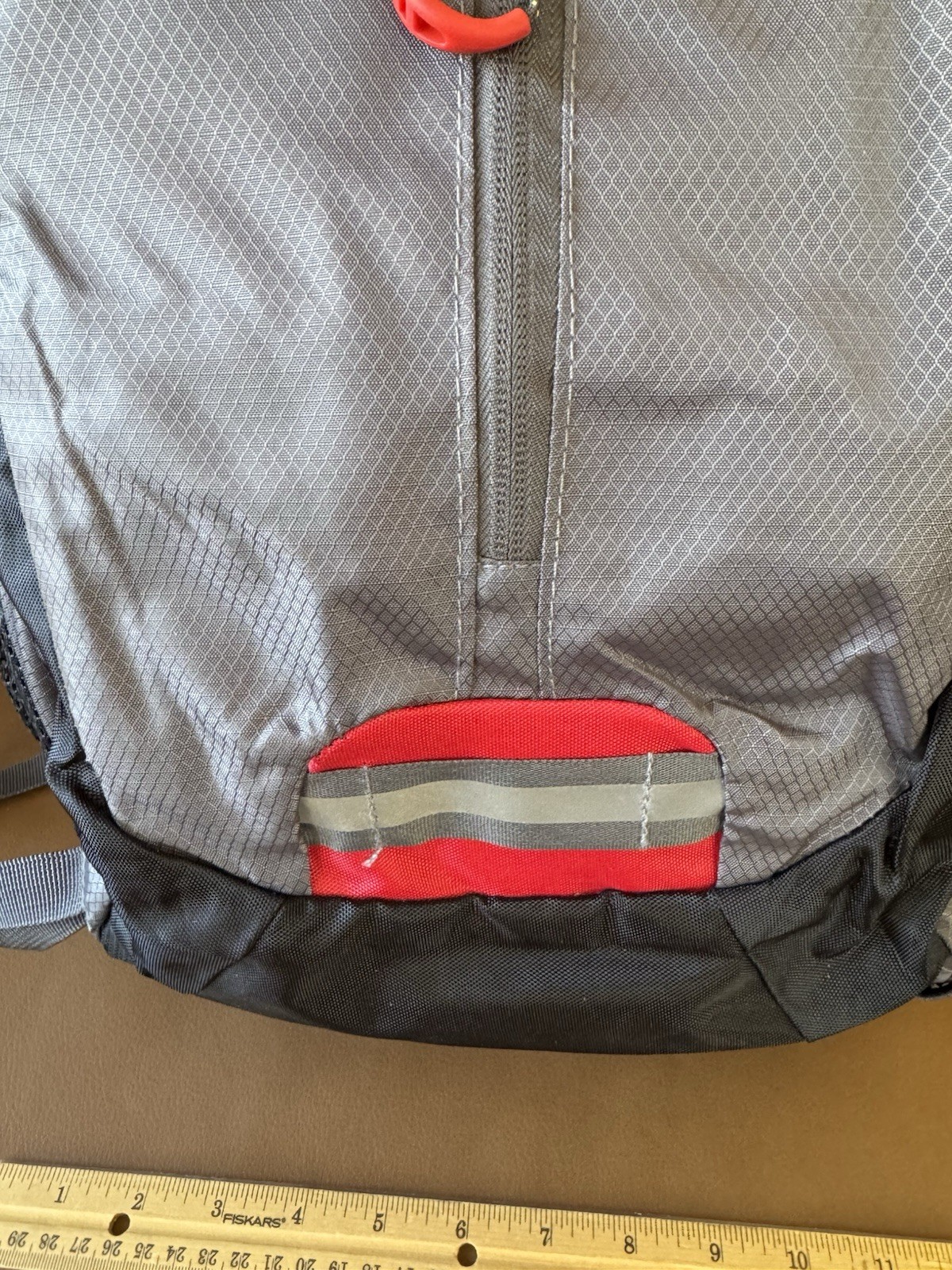 SilverSea Expeditions Backpack~Gray Red~Padded~Multiple Zip Pockets ~18”x13”x7” 3