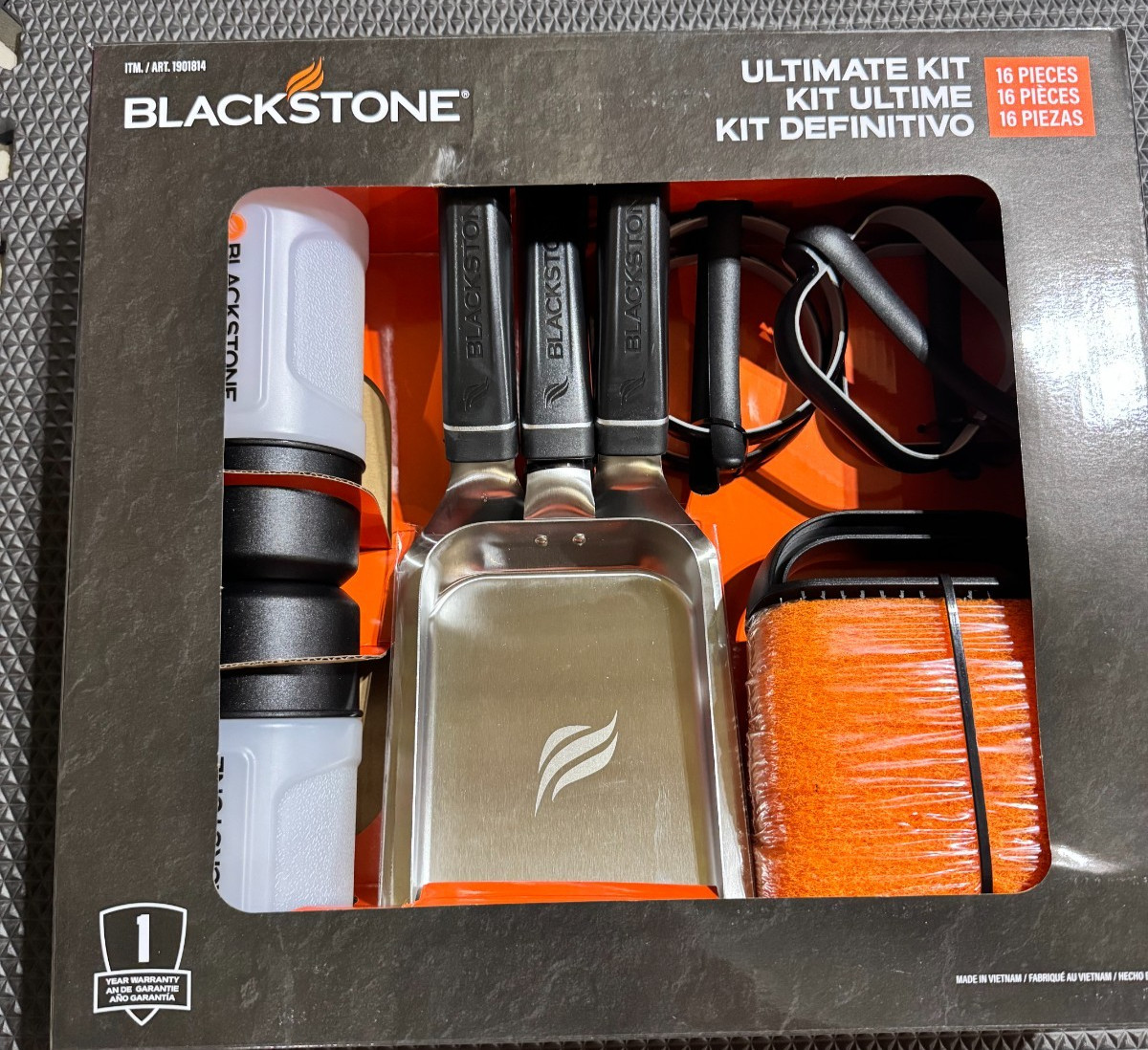Blackstone Ultimate Griddle Kit 16 Piece BBQ Grill Accessories Tool Set NEW gallery