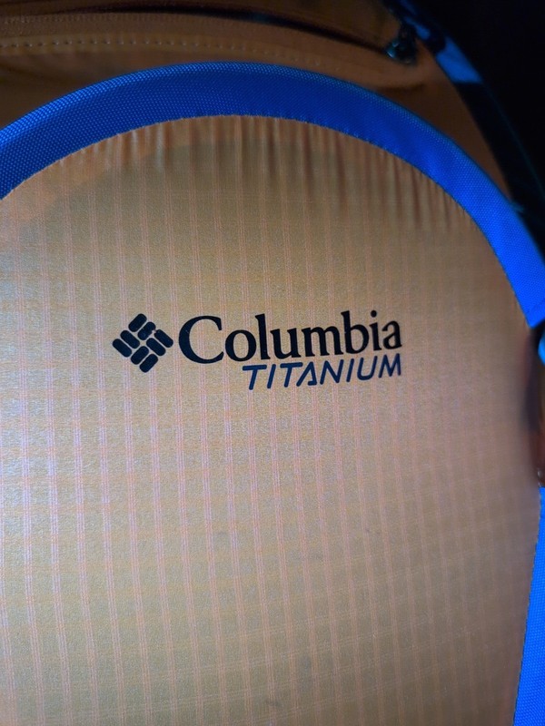 Columbia Titanium Lightweight Backpack Omni Shield Nylon Hiking