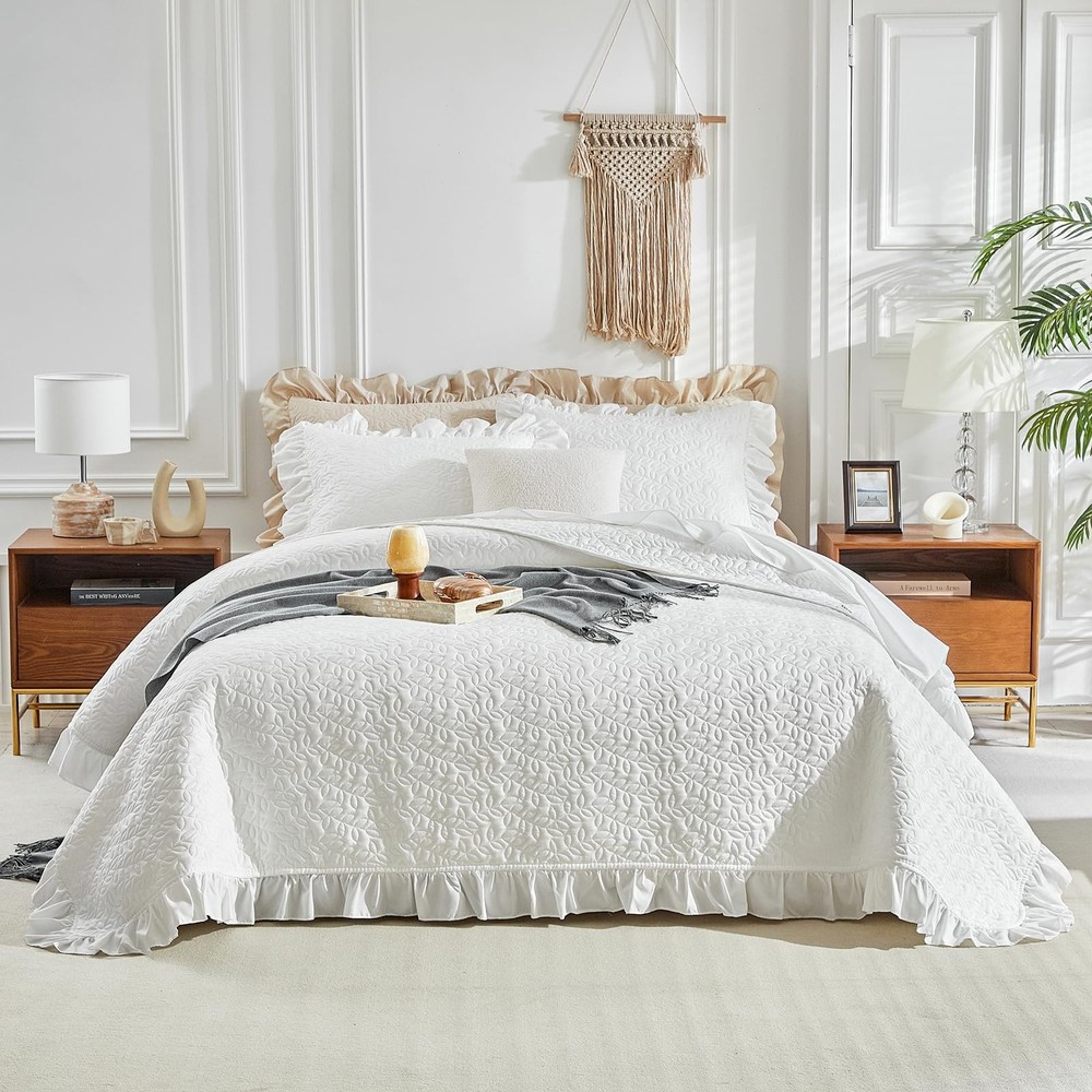 Oversized Ruffled Quilt Set 102 * 116in California King Size Solid Shabby Chi...