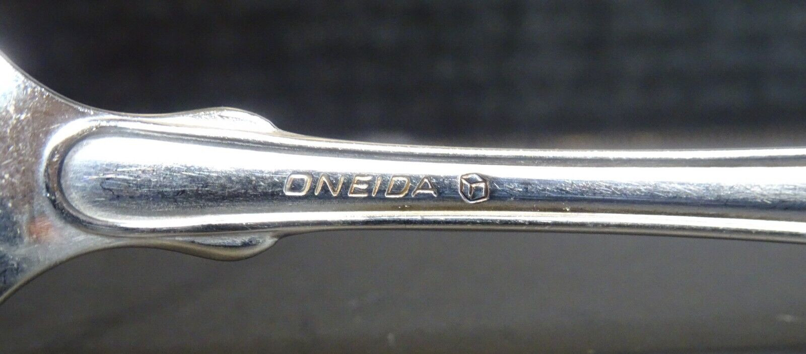 Oneida Classic Shell Stainless Serving Ladle Spoon Fork Butter Sugar Cube CHOICE gallery