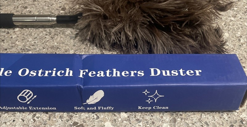 Extendable Ostrich Feather Duster 12-40 Inches Long Handle Reusable New in Box! gallery