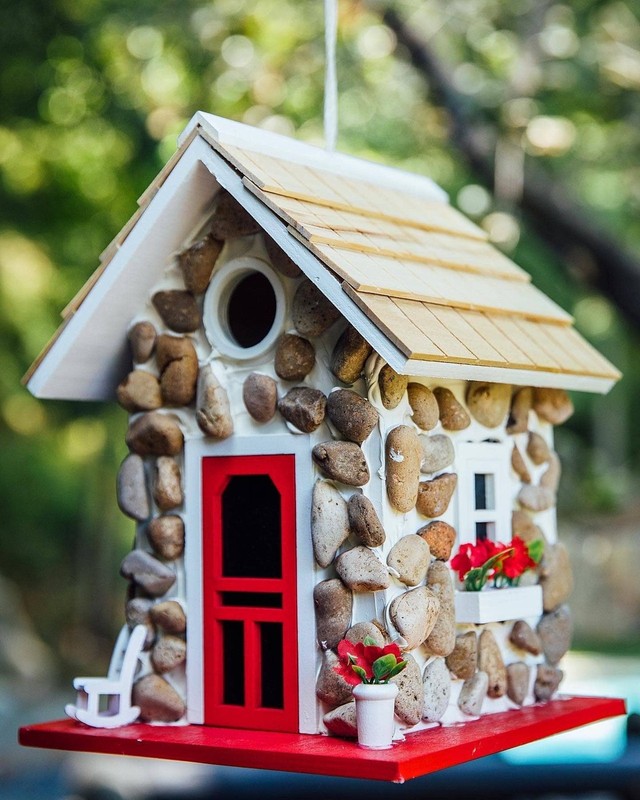 Stone Cottage Bird House gallery